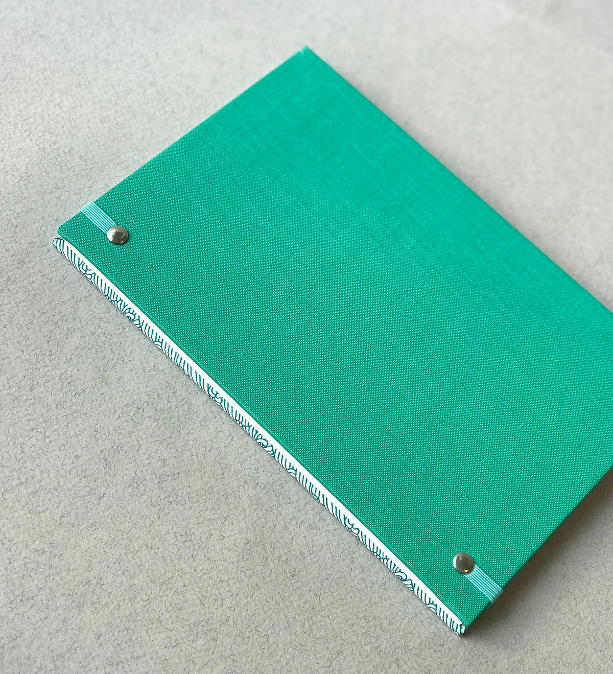 Journal motif à vagues