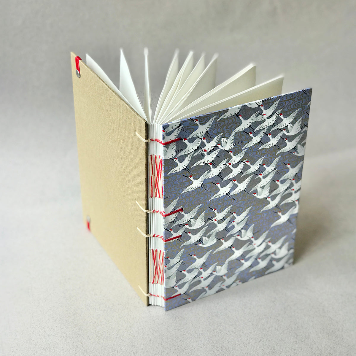 Carnet motif envolée de grues