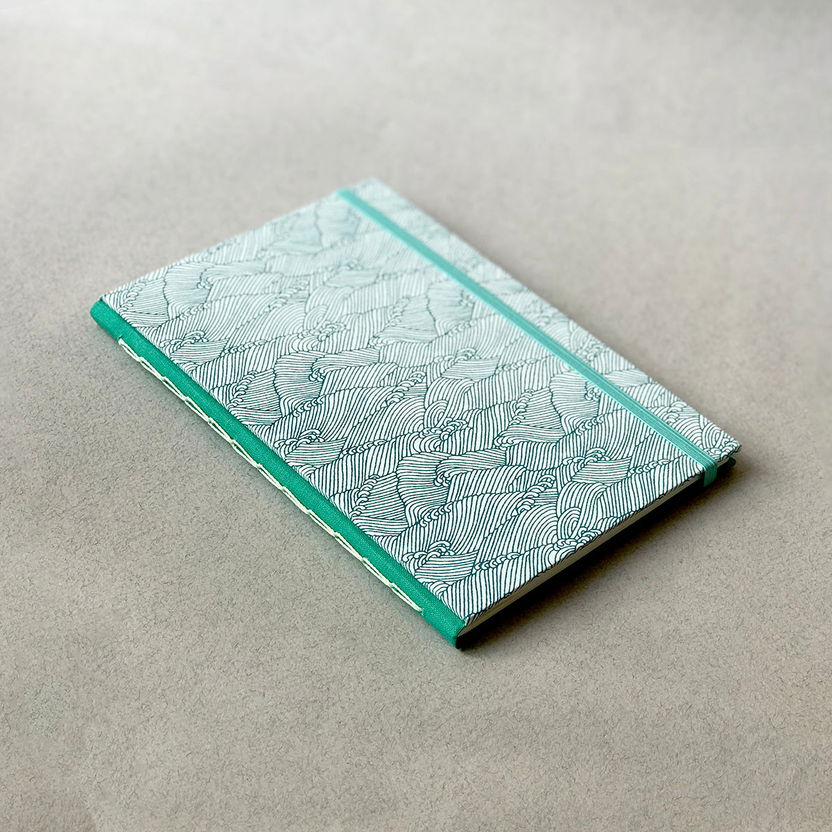 Journal motif à vagues