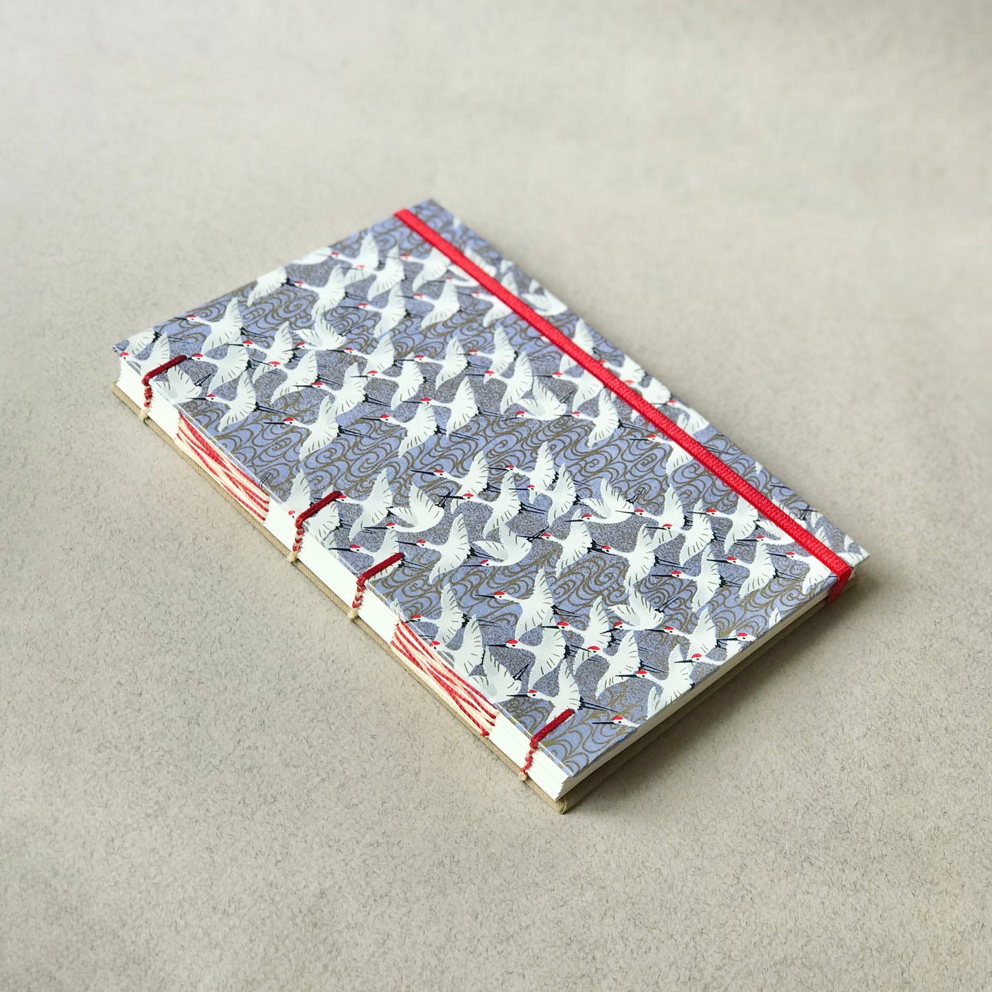 Carnet motif envolée de grues