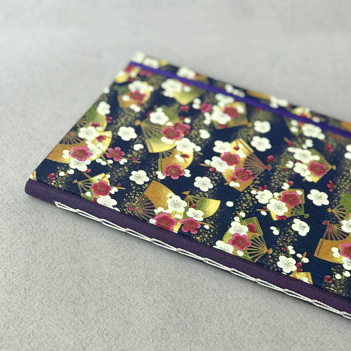 Journal éventails et fleurs de cerisier