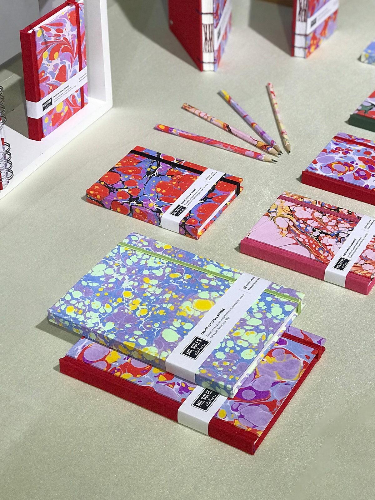 Journal marbré - lilas et vert clair