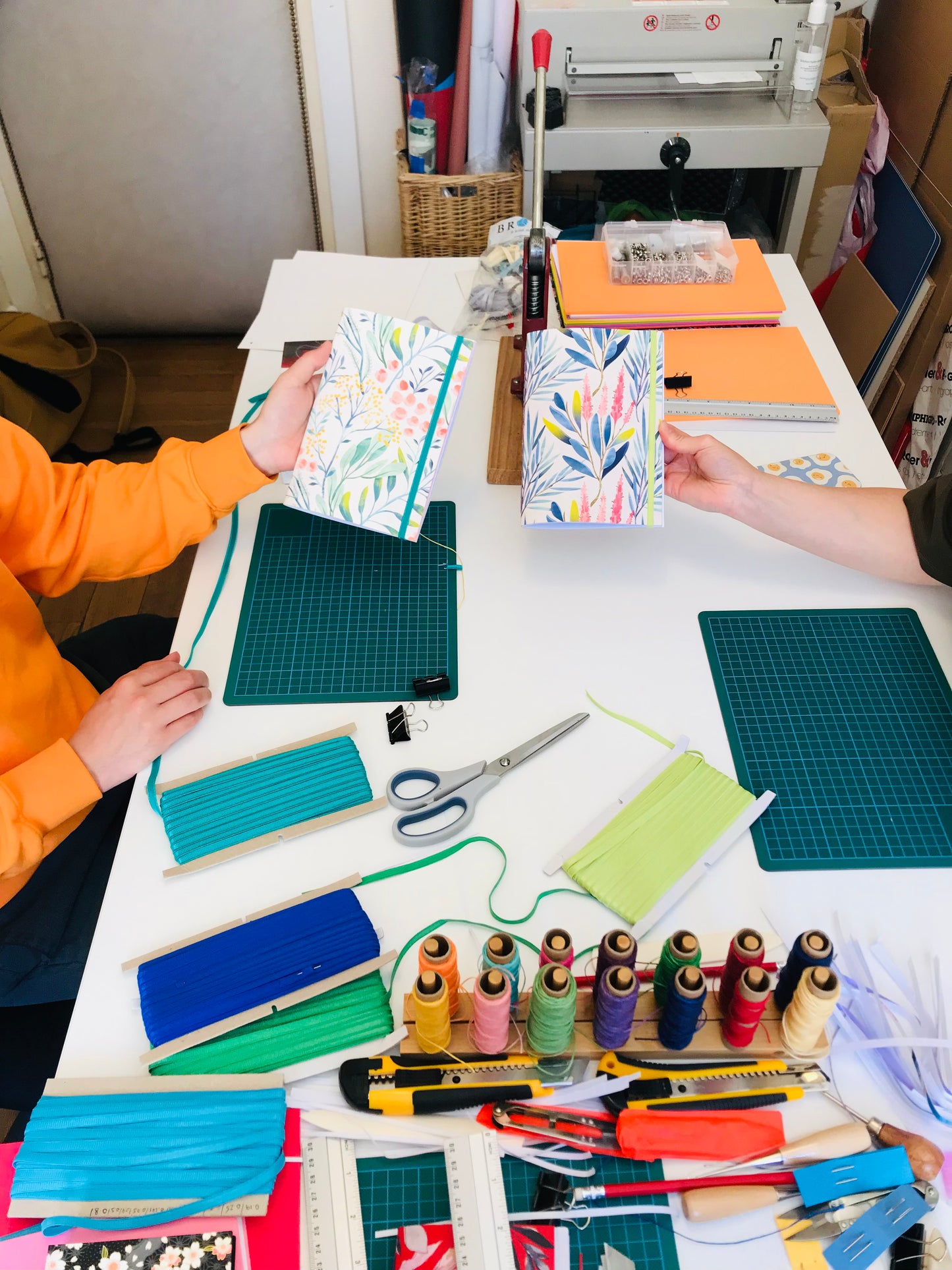 Ateliers créatifs autour de la reliure